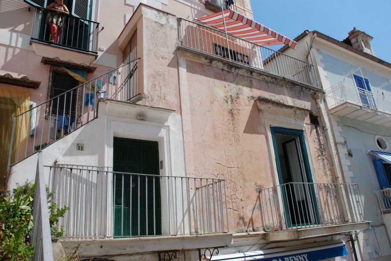 Casa In Piazza Lägenhet Minori Exteriör bild